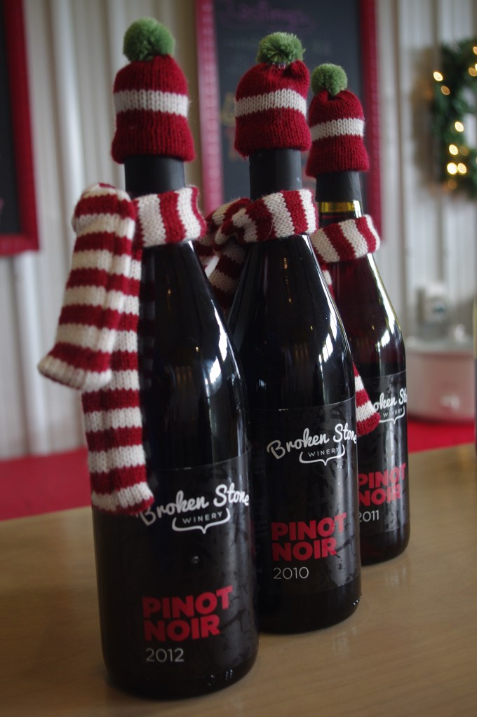 Keeping wine at the perfect temperature for the holidays!